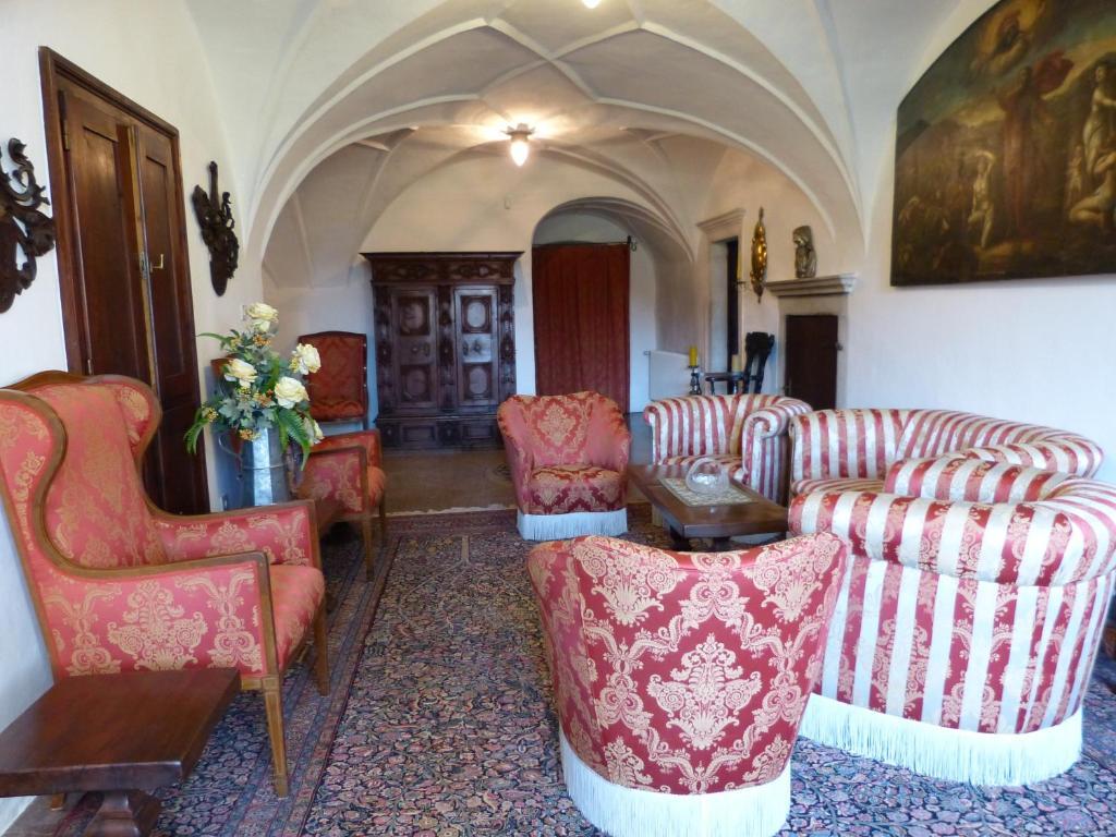 Apartments Schloss Paschbach Аппиано-Сулла-Страда-дель-Вино Экстерьер фото