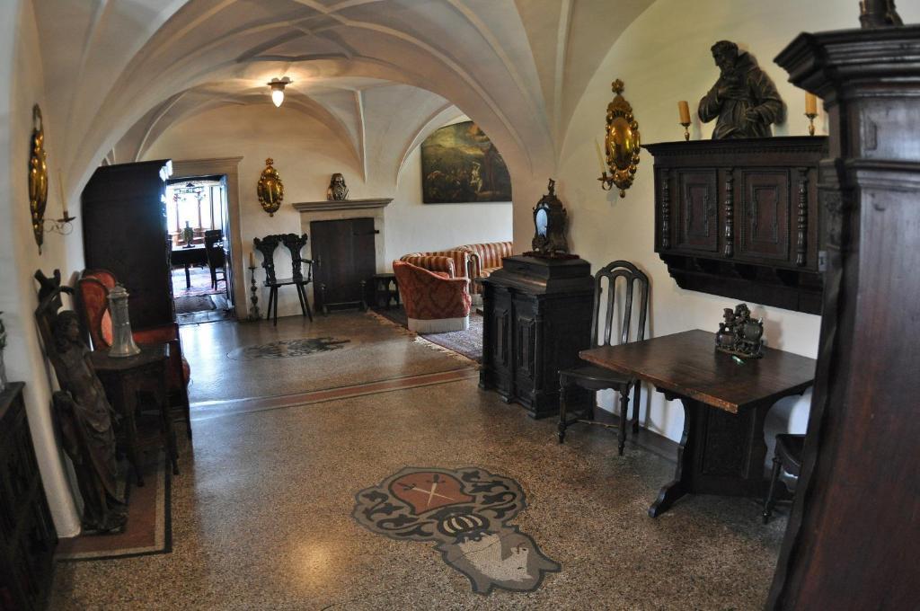 Apartments Schloss Paschbach Аппиано-Сулла-Страда-дель-Вино Экстерьер фото