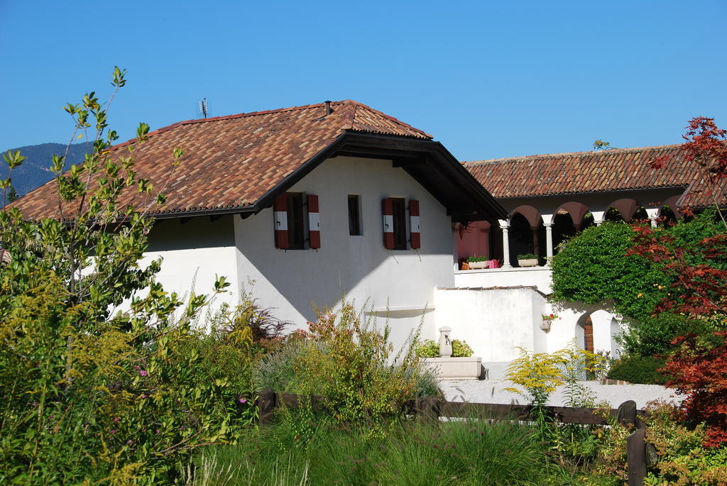 Apartments Schloss Paschbach Аппиано-Сулла-Страда-дель-Вино Номер фото