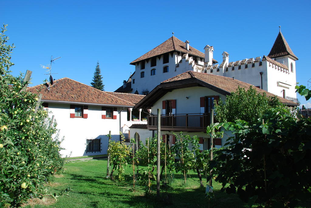 Apartments Schloss Paschbach Аппиано-Сулла-Страда-дель-Вино Номер фото