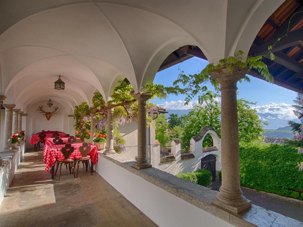 Apartments Schloss Paschbach Аппиано-Сулла-Страда-дель-Вино Экстерьер фото