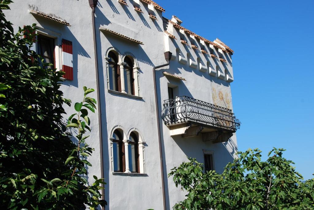 Apartments Schloss Paschbach Аппиано-Сулла-Страда-дель-Вино Экстерьер фото